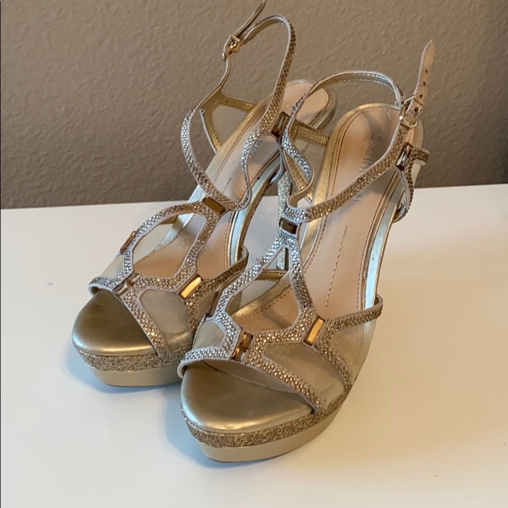 Gianni Bini Gold Heels